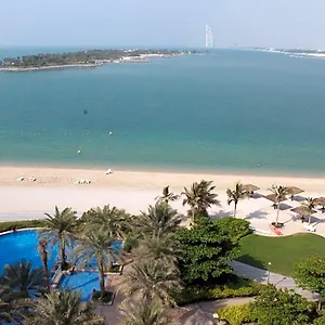 تحقق من التوفر